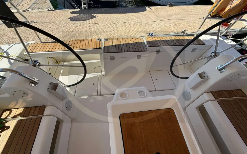 slider 11 Dufour  412Grand Large