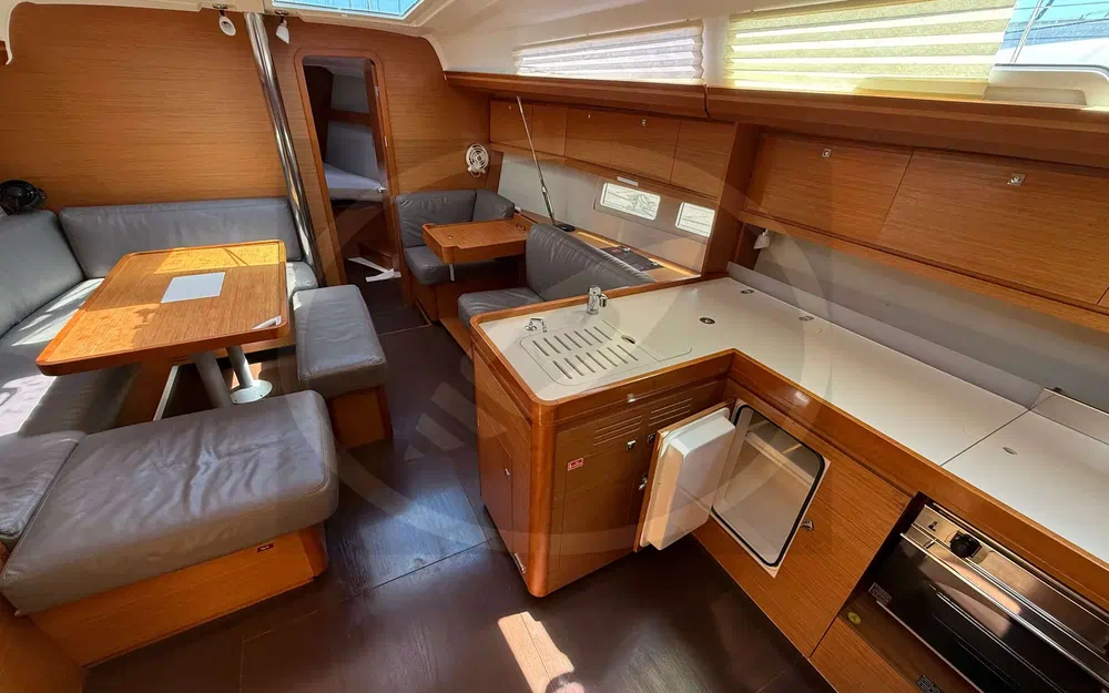 slider 16 Dufour 412