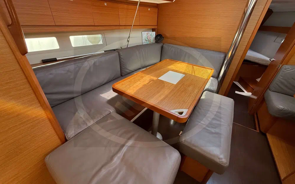 slider 19 Dufour 412