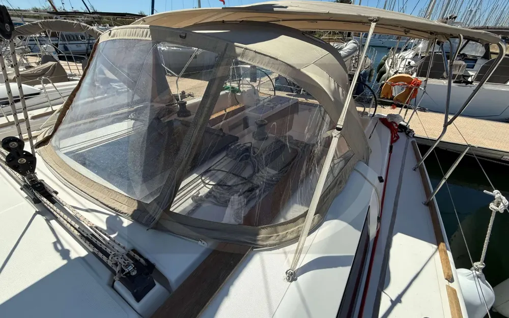 slider 8 Dufour  412Grand Large