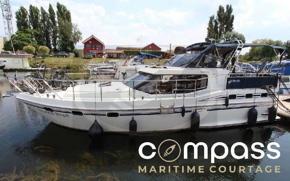 slider 0 Vri Jon Ossenzijl Contessa 40