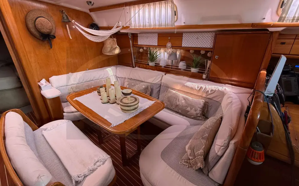 slider 23 Bavaria 42 cruiser