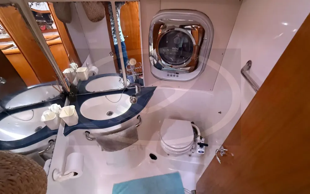 slider 27 Bavaria 42 cruiser