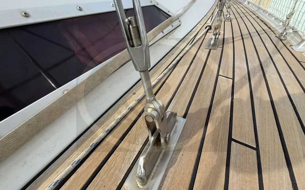 slider 10 Jeanneau Voyage 12.50