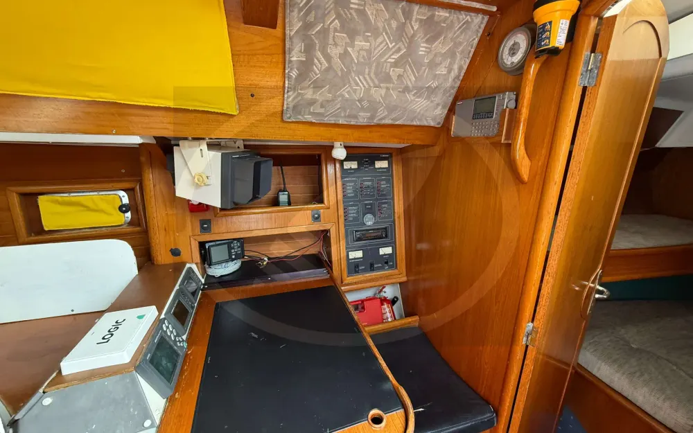 slider 21 Jeanneau Voyage 12.50