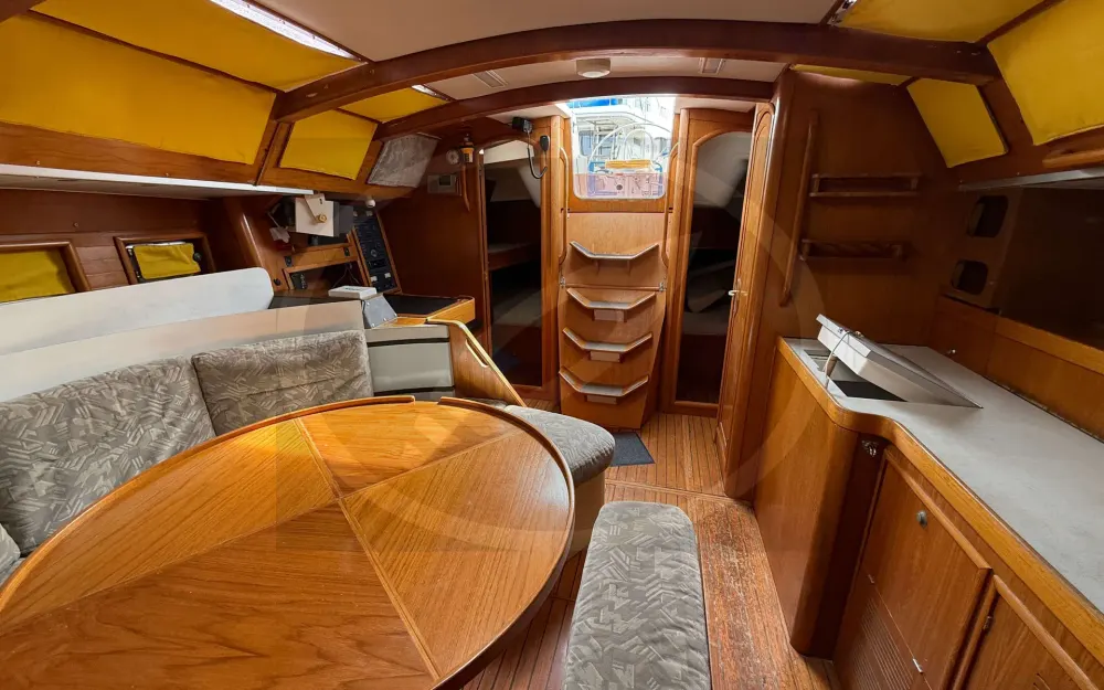 slider 25 Jeanneau Voyage 12.50