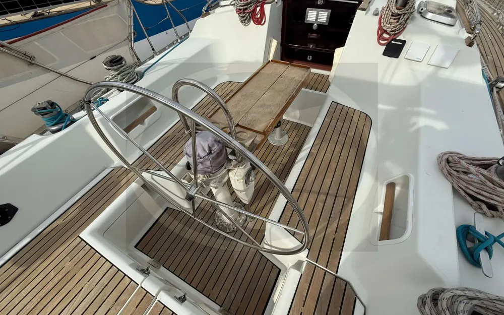 slider 3 Jeanneau Voyage 12.50