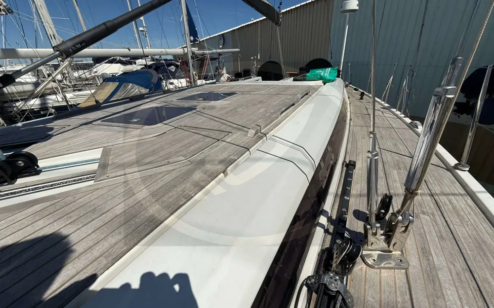 slider 10 Grand Soleil  46
