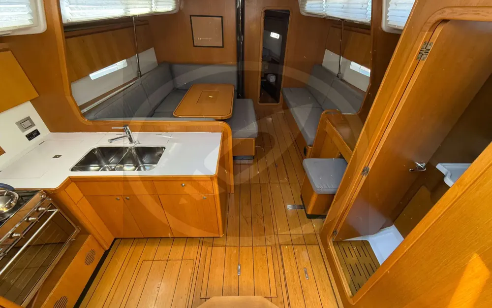 slider 1 Grand Soleil  46