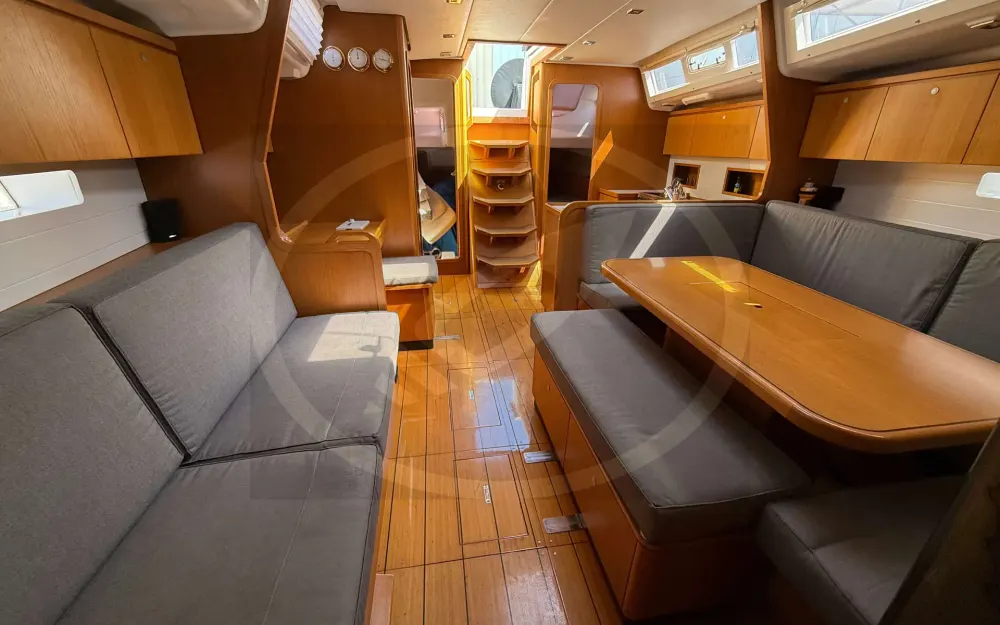 slider 28 Grand Soleil  46