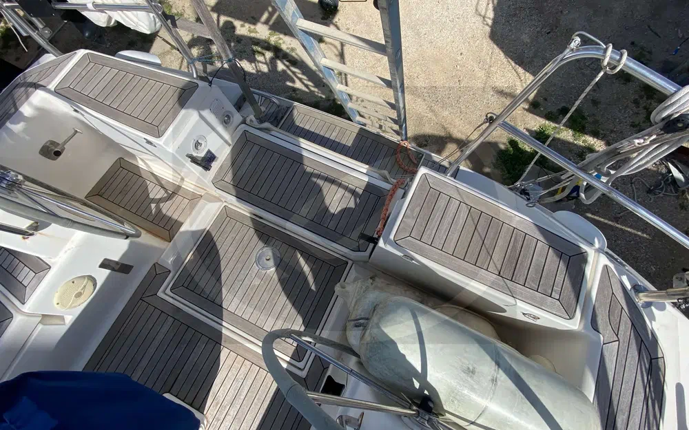 slider 10 Dufour 455