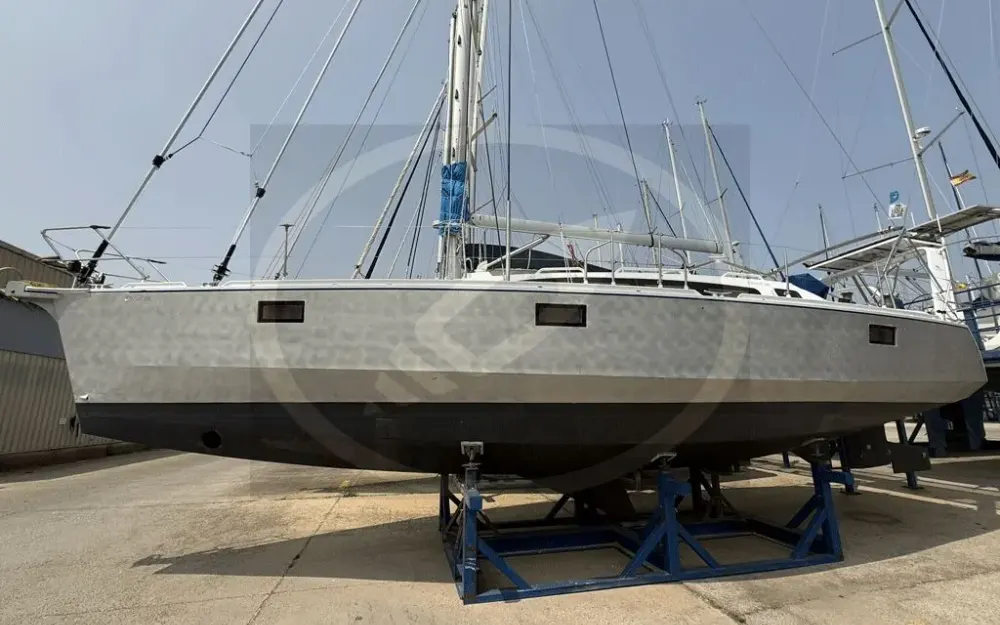 slider 0 Alubat Ovni 395