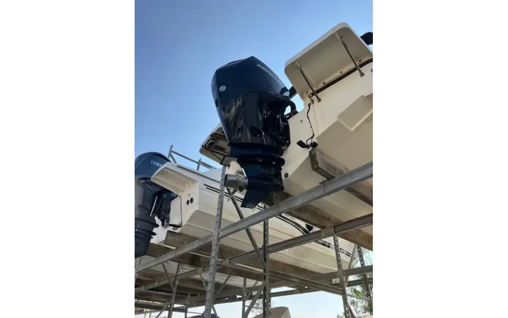 slider 20 Quicksilver Activ 755 Open