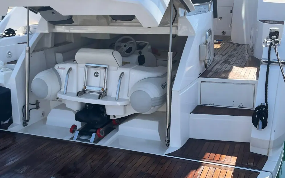 slider 3 Sunseeker Portofino 48