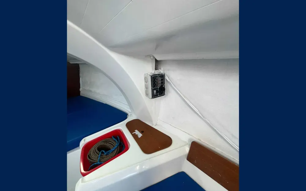 slider 5 Beneteau First 210