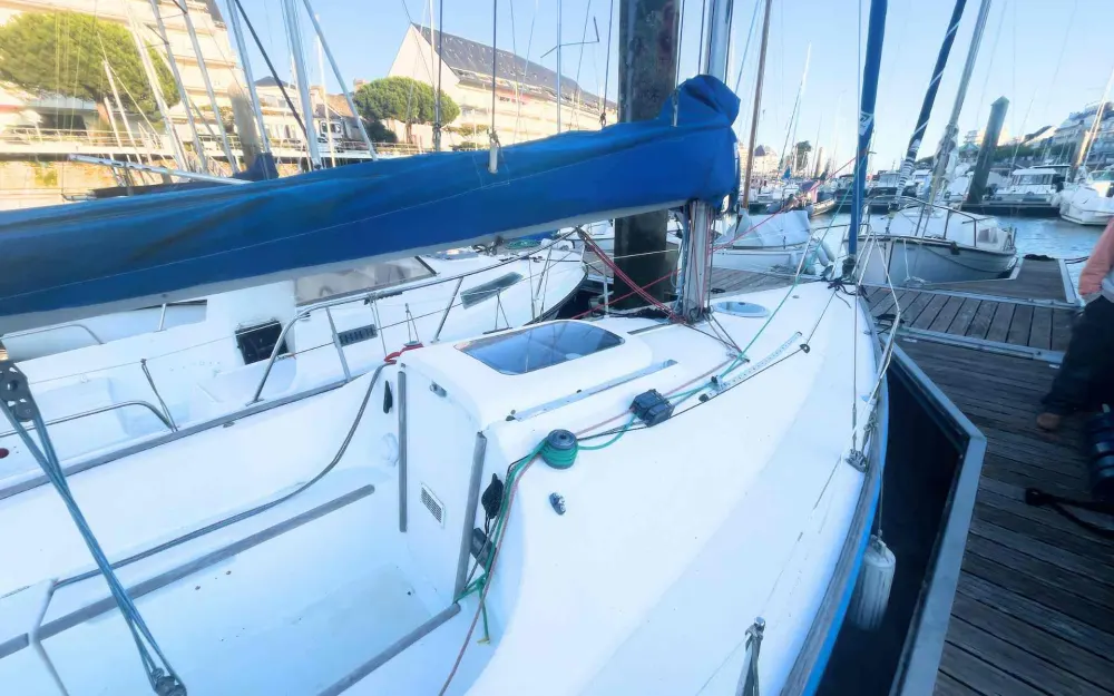 slider 2 Beneteau First 210