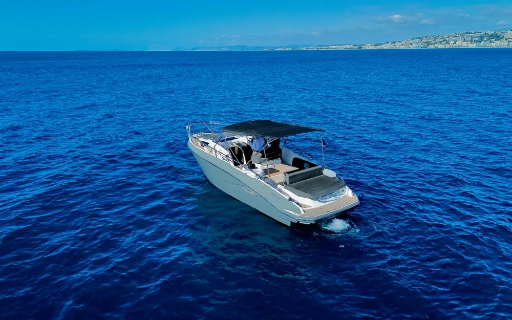slider 8 Cranchi Endurance 30