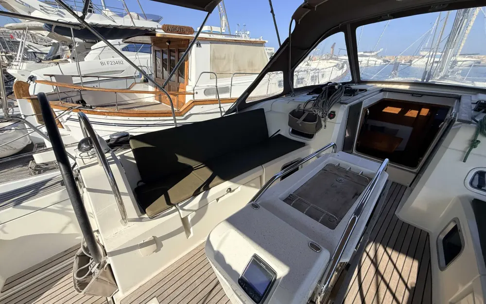 slider 14 Jeanneau Sun Odyssey 479