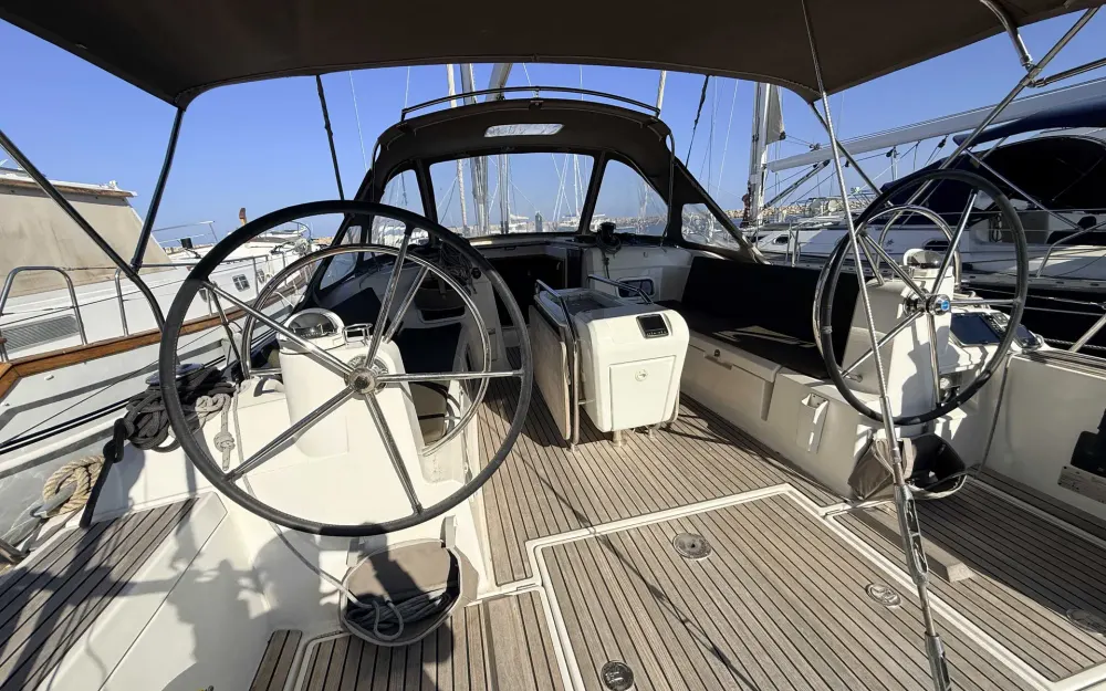slider 16 Jeanneau Sun Odyssey 479