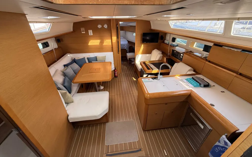 slider 19 Jeanneau Sun Odyssey 479