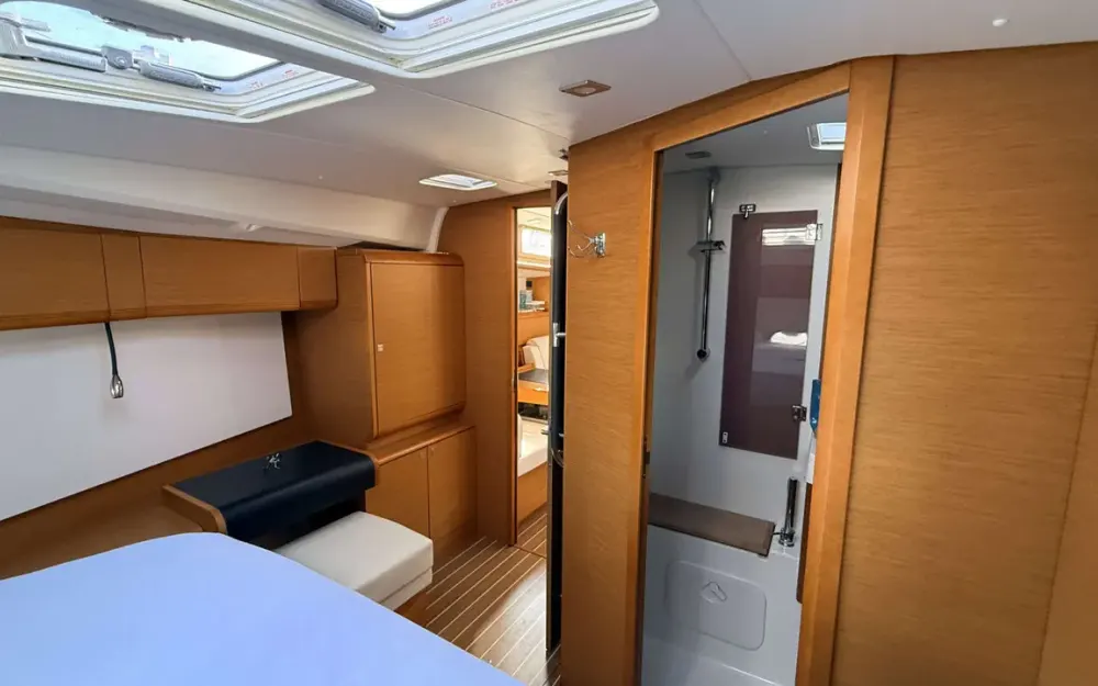 slider 32 Jeanneau Sun Odyssey 479
