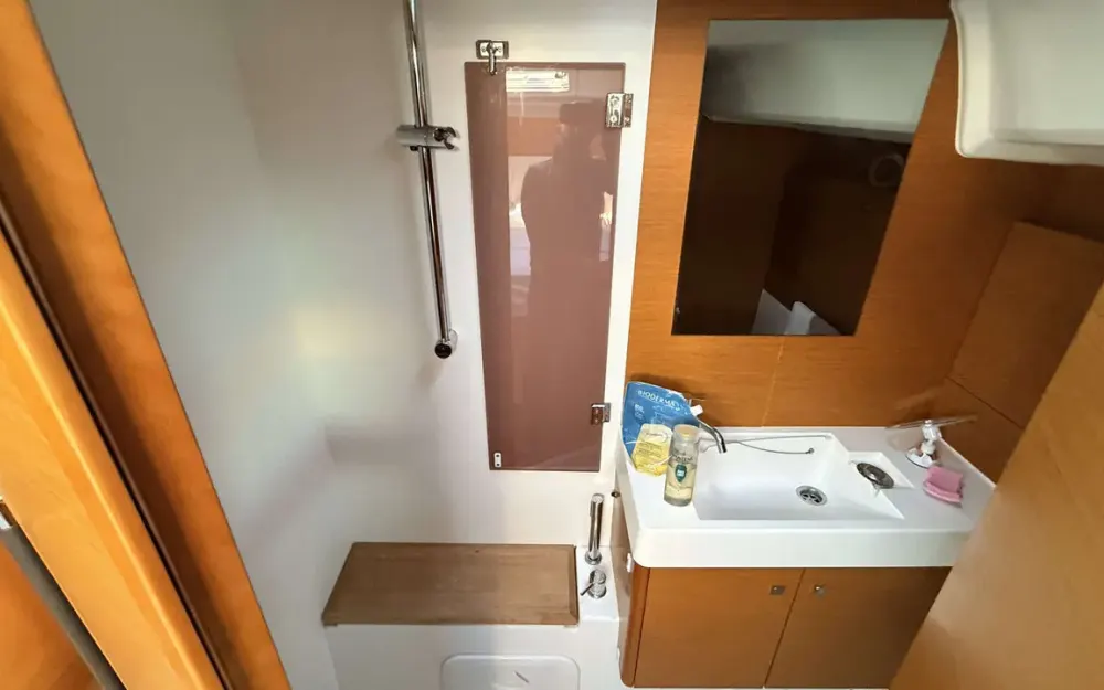 slider 34 Jeanneau Sun Odyssey 479