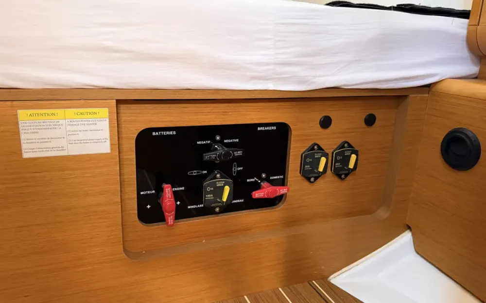 slider 35 Jeanneau Sun Odyssey 479