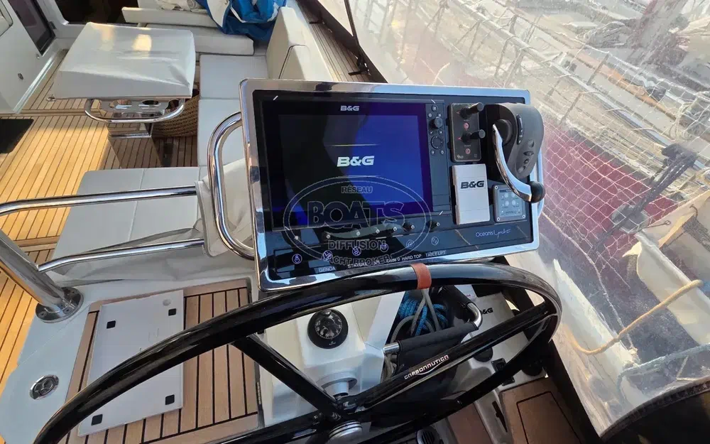 slider 5 Jeanneau Cap Camarat