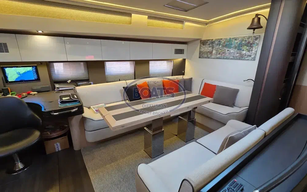 slider 7 Jeanneau Cap Camarat