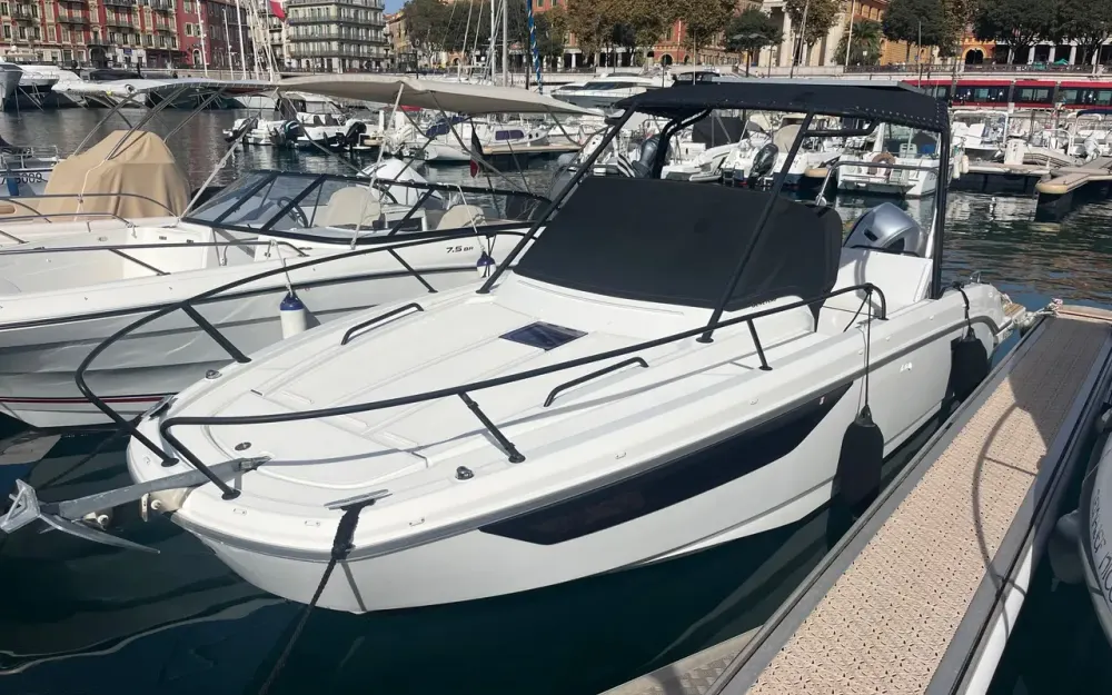 slider 0 Beneteau Flyer 8 SUNdeck