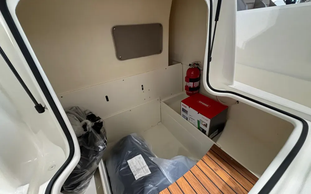 slider 20 Quicksilver Activ 605 Open