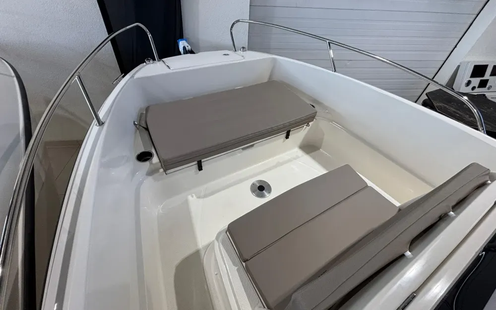 slider 11 Quicksilver Activ 605 Open