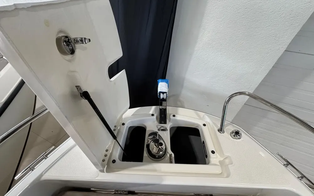 slider 22 Quicksilver Activ 605 Open