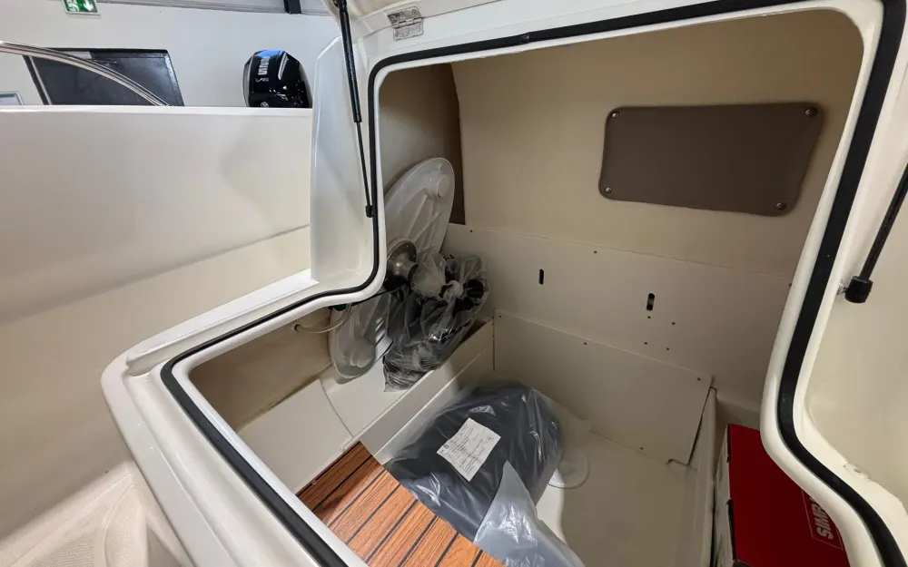 slider 21 Quicksilver Activ 605 Open