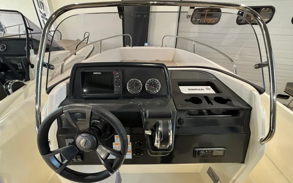 slider 10 Quicksilver Activ 605 Open