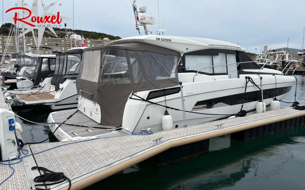 slider 0 Jeanneau NC 37