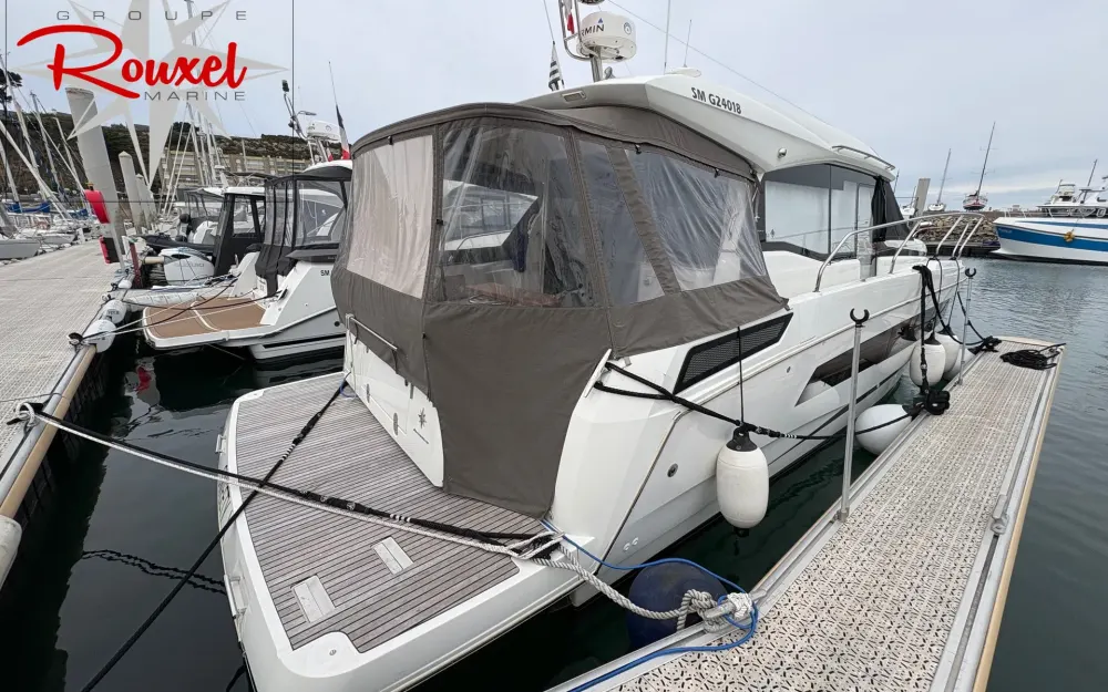 slider 1 Jeanneau NC 37