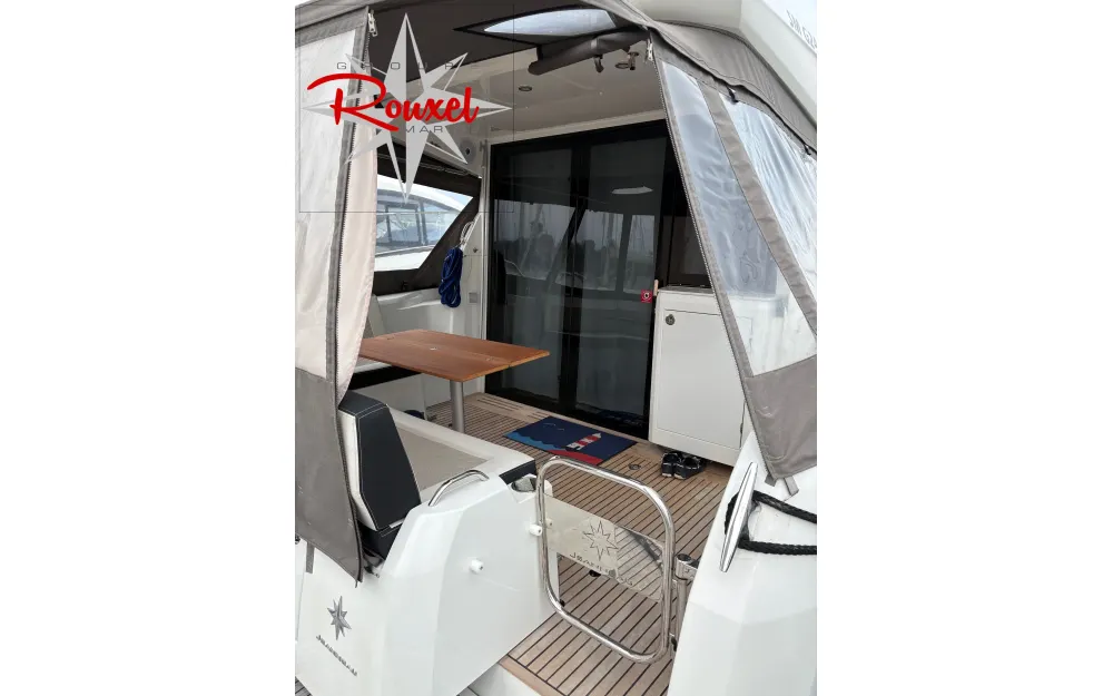slider 3 Jeanneau NC 37