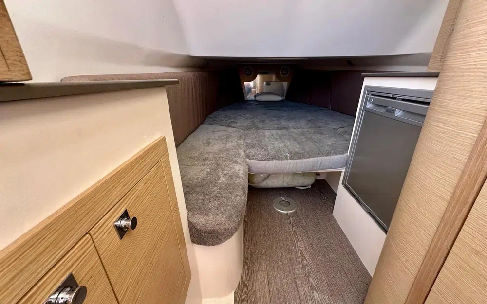 slider 10 Capelli Tempest 1000