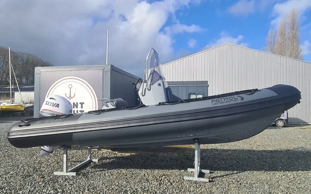 slider 1 3D Tender Patrol 600 PVC