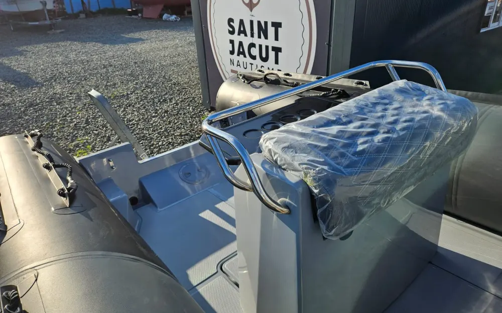 slider 6 3D Tender Patrol 600 PVC