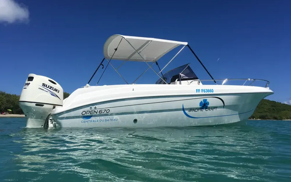 slider 2 Pacific Craft  670
