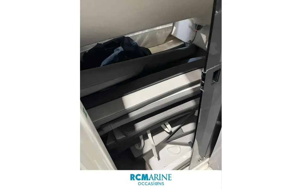slider 10 Jeanneau Cap Camarat 6.5 BR