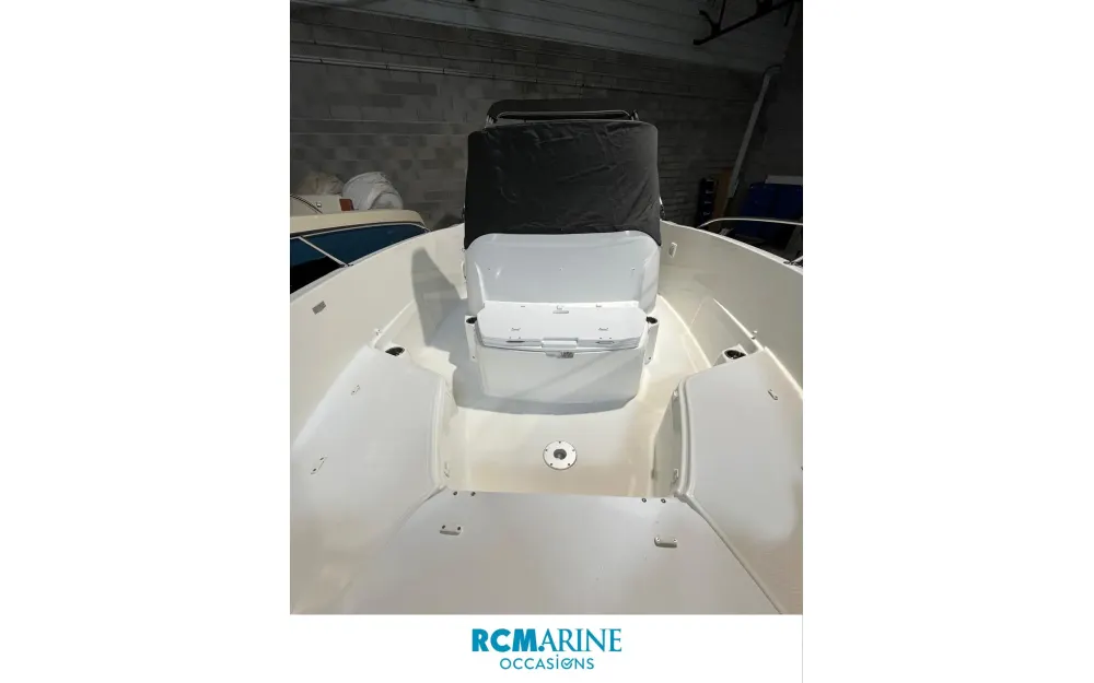 slider 3 Jeanneau Cap Camarat 6.5 BR