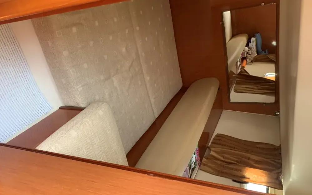 slider 12 Jeanneau Prestige 34