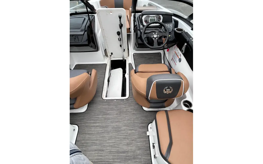 slider 11 Scarab Boats Scarab 195 Impulse
