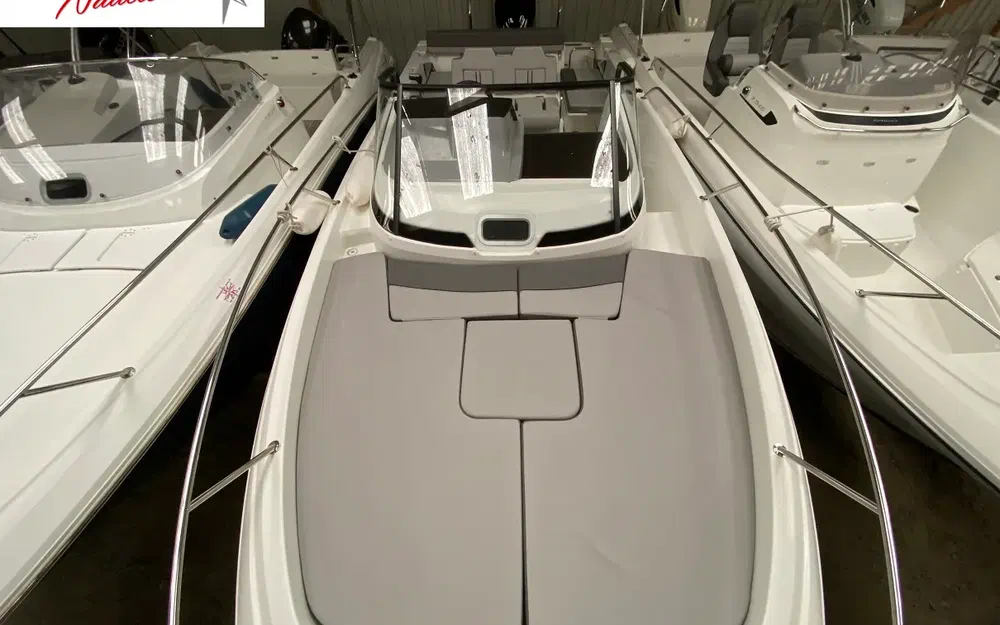 slider 12 Jeanneau Cap Camarat 7.5 WA