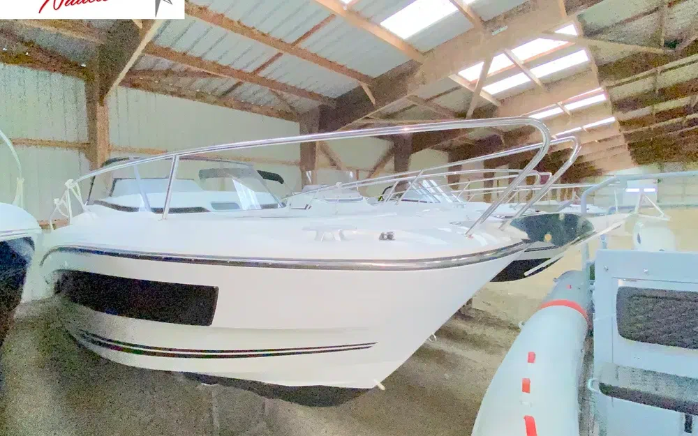 slider 0 Jeanneau Cap Camarat 7.5 WA