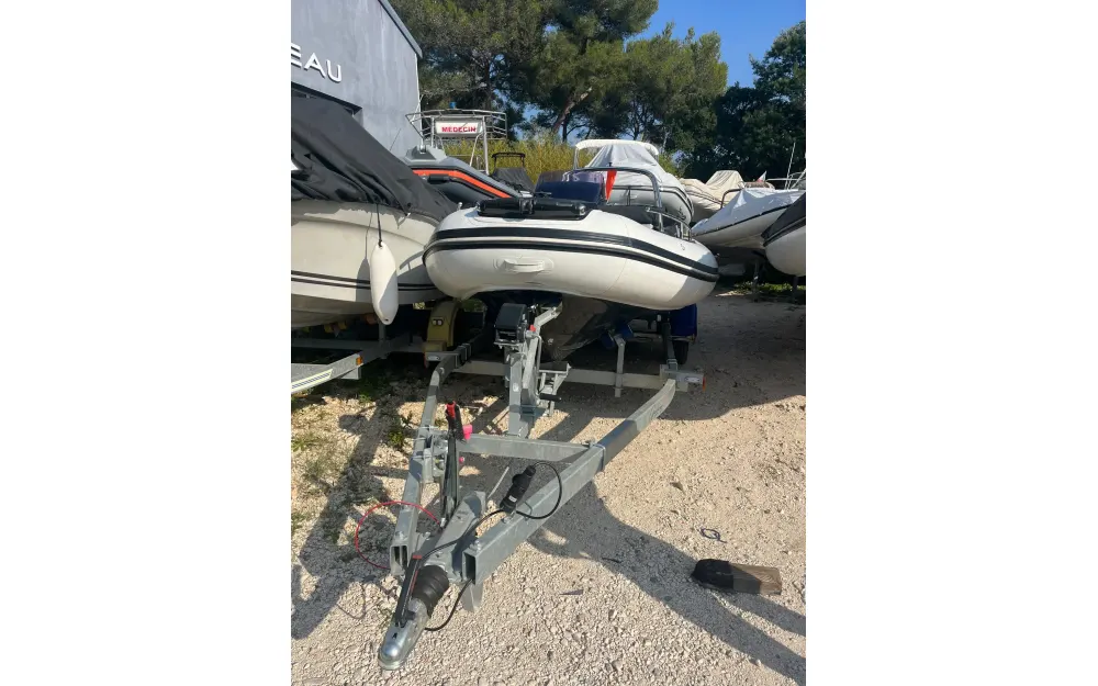slider 1 Grand Golden Line G500