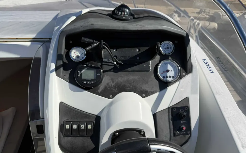 slider 6 BENETEAU Flyer 650 Sundeck